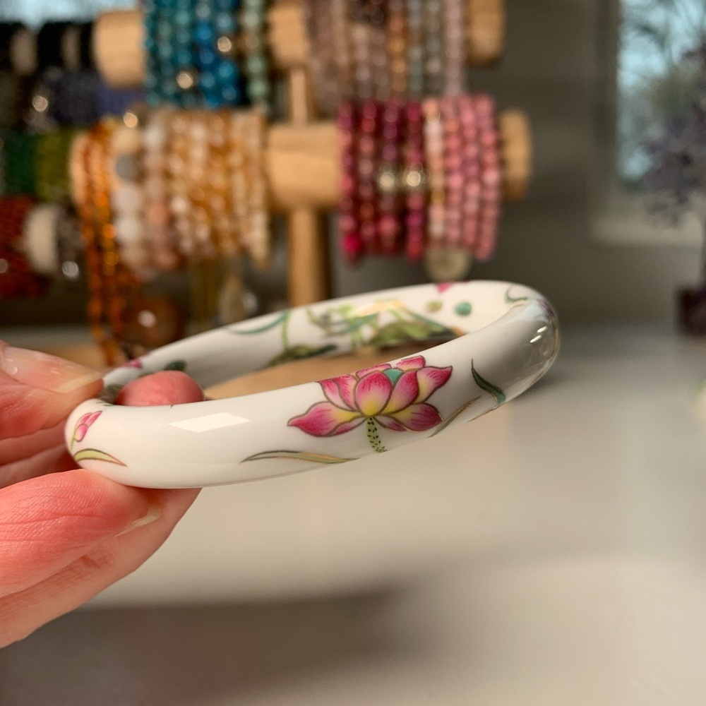 Ceramic Floral White Bangle Bracelet